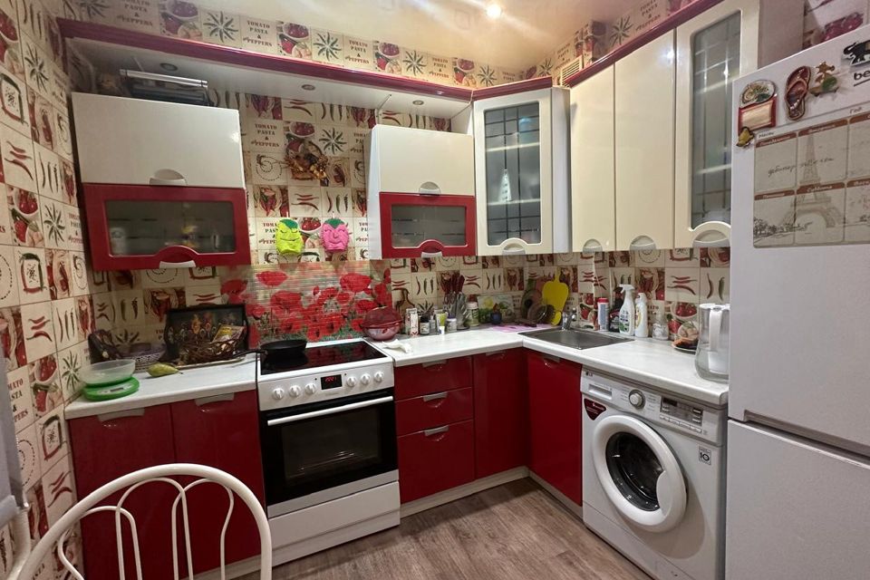 Продаётся 3-комнатная квартира, 61.7 м²