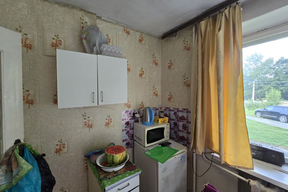 Продаётся 4-комнатная квартира, 72.5 м²