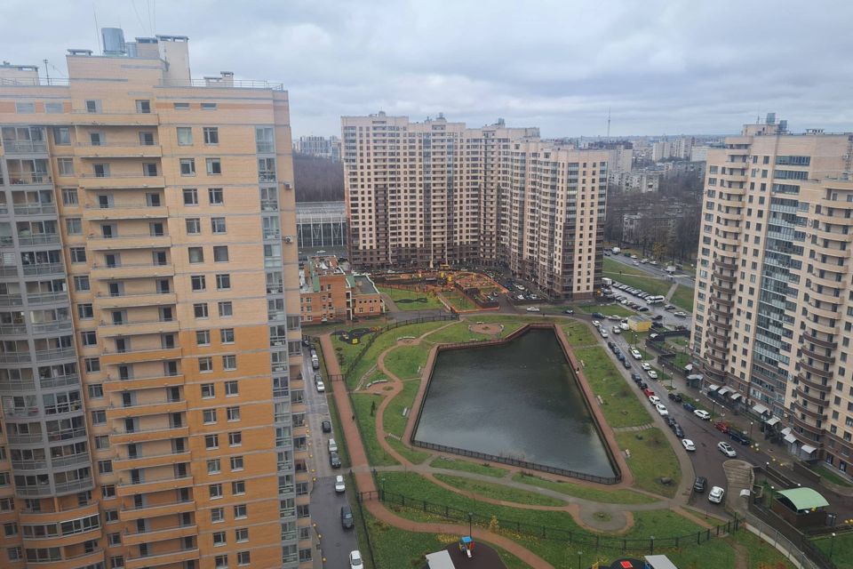 Продаётся 1-комнатная квартира, 43.6 м²