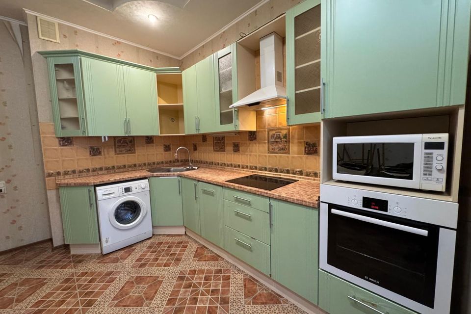 Продаётся 2-комнатная квартира, 69.1 м²