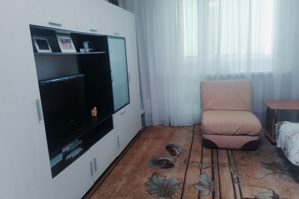 Продаётся 1-комнатная квартира, 36.8 м²
