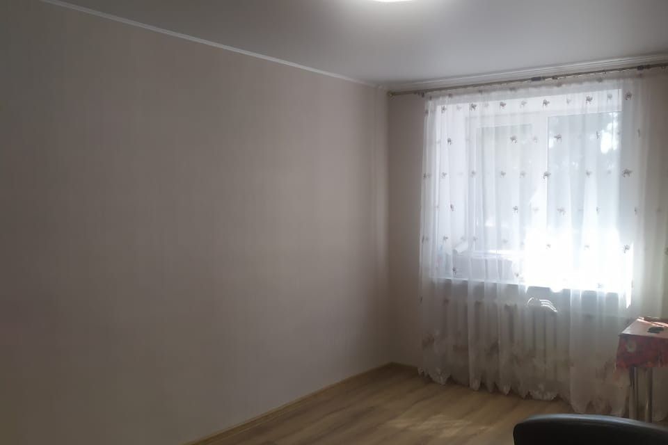 Продаётся 1-комнатная квартира, 37.8 м²