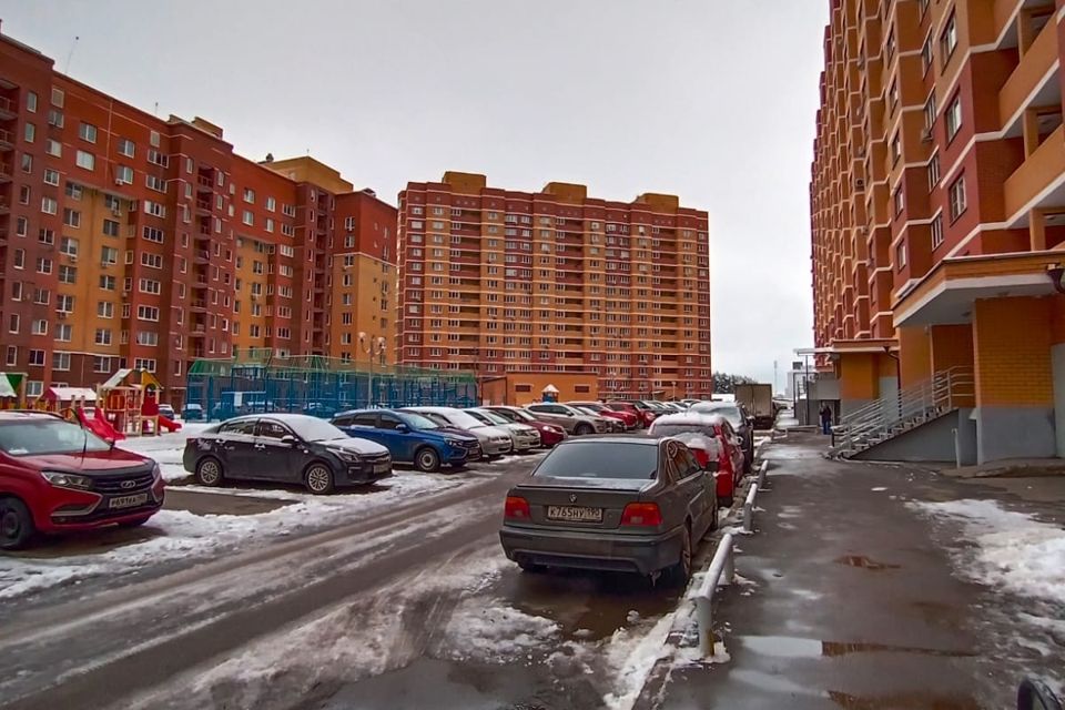 Продаётся 1-комнатная квартира, 51.4 м²