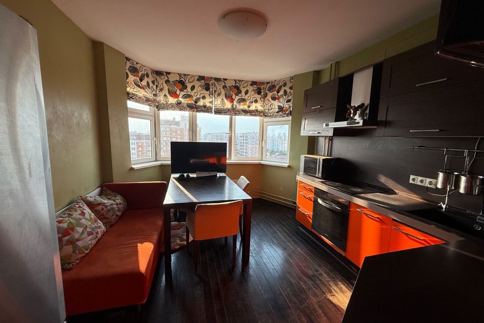 Продаётся 2-комнатная квартира, 60 м²