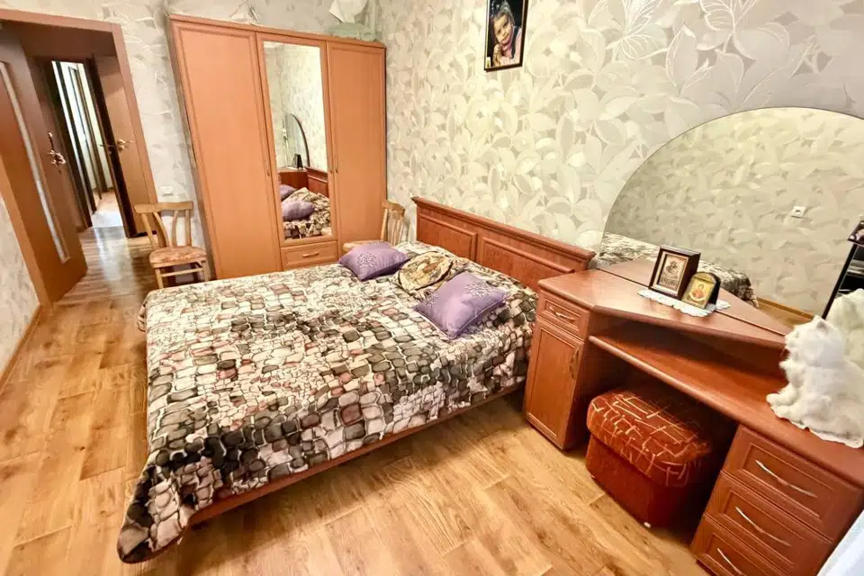 Продаётся 3-комнатная квартира, 72.4 м²