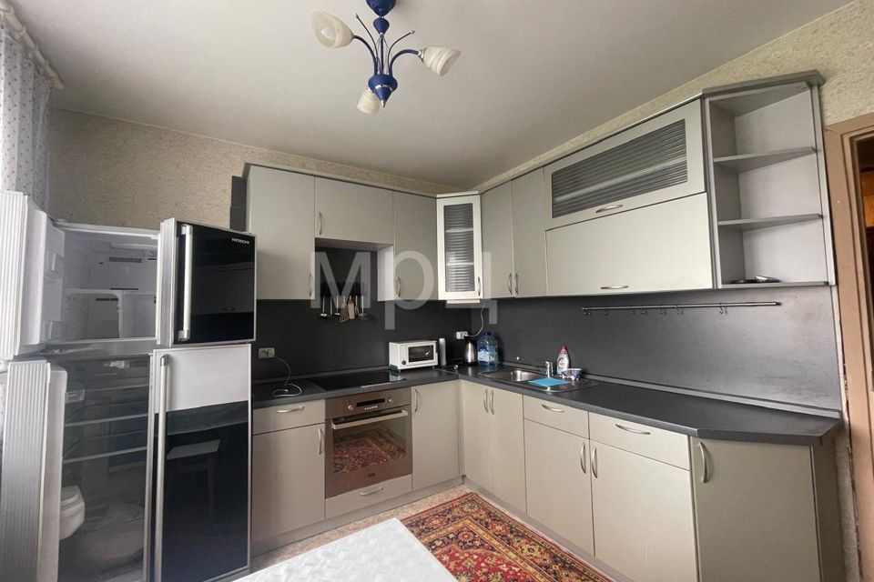 Продаётся 2-комнатная квартира, 56.8 м²