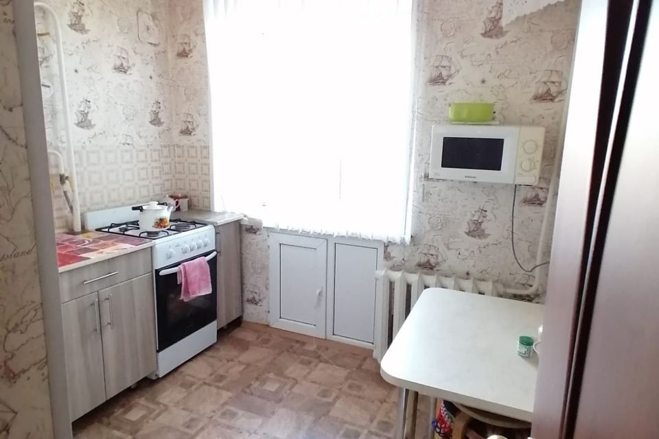 Продаётся 3-комнатная квартира, 56.2 м²