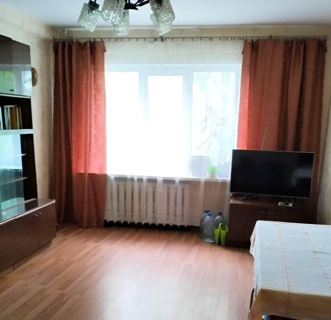 Продаётся 3-комнатная квартира, 60 м²