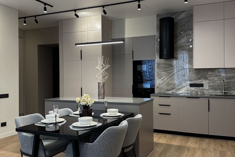 Продаётся 2-комнатная квартира, 73.2 м²