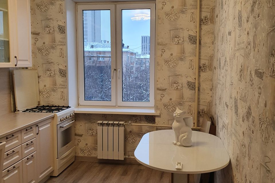 Продаётся 2-комнатная квартира, 56.8 м²