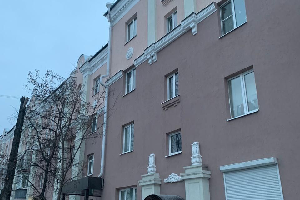 Продаётся 3-комнатная квартира, 65 м²