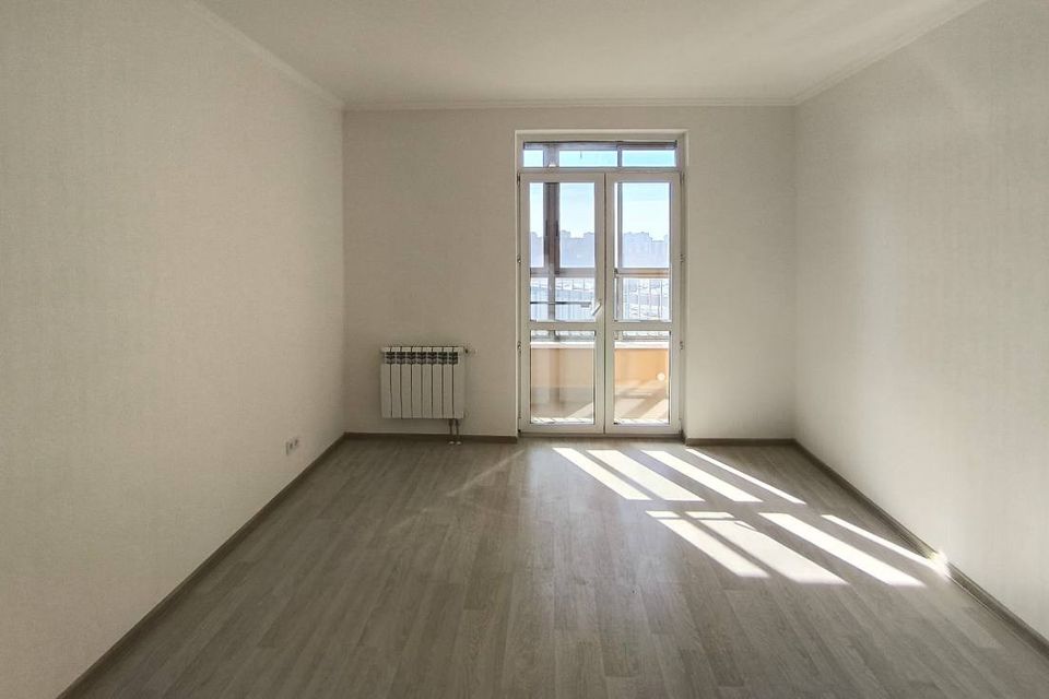 Продаётся 1-комнатная квартира, 42 м²