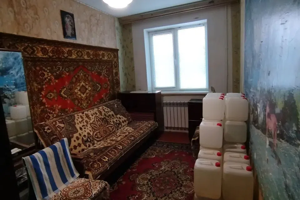 Продаётся 3-комнатная квартира, 57.1 м²
