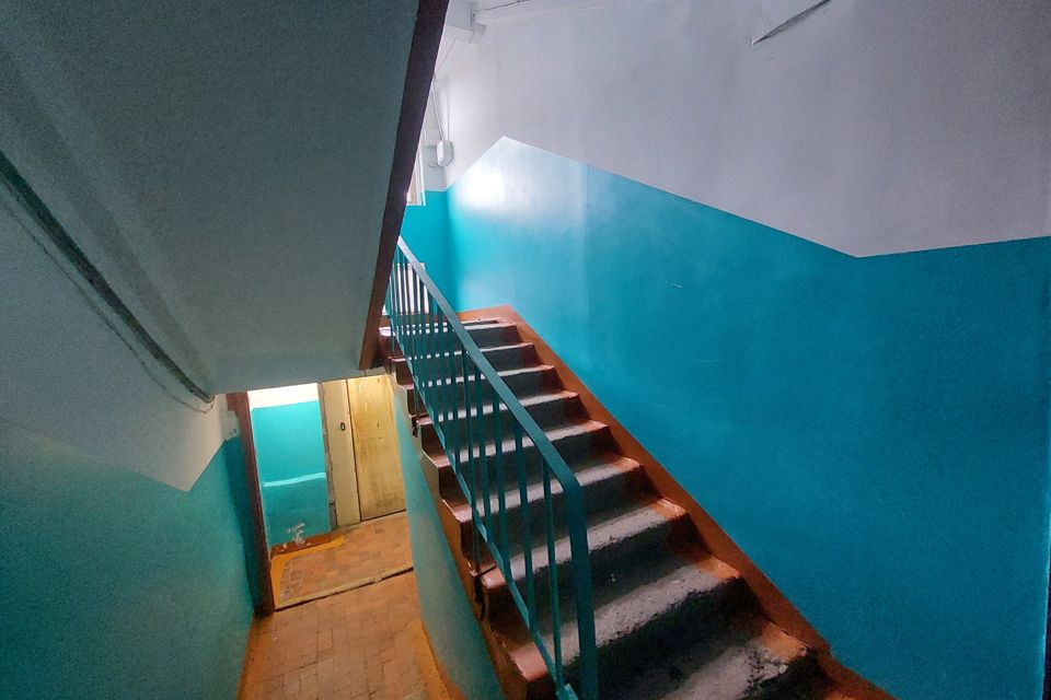 Продаётся 2-комнатная квартира, 41.8 м²