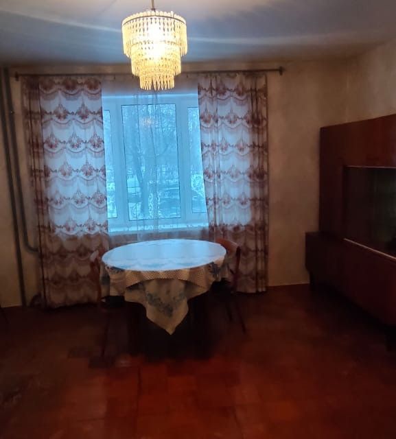Сдаётся 2-комнатная квартира, 57 м²