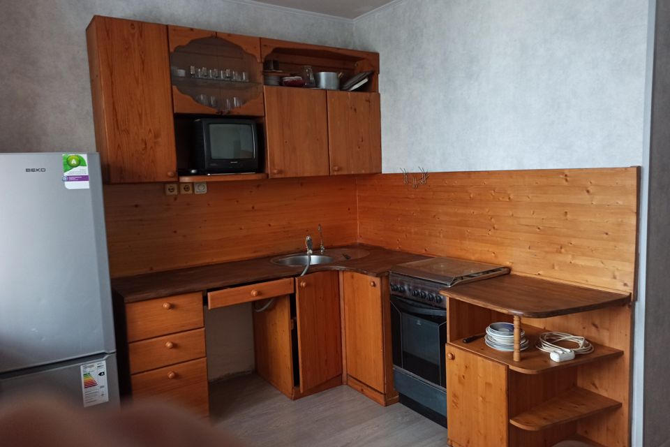 Продаётся 1-комнатная квартира, 42.4 м²