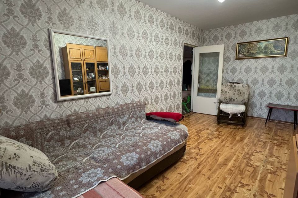 Продаётся 3-комнатная квартира, 61.8 м²