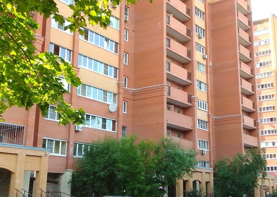 Продаётся 2-комнатная квартира, 64.2 м²