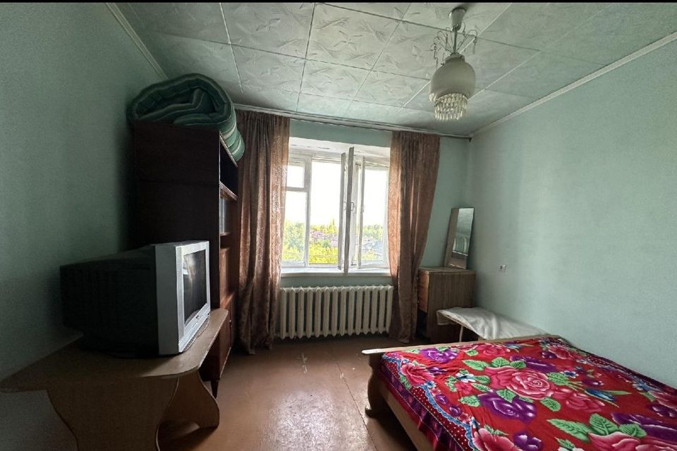 Продаётся комната в 1-комн. квартире, 18 м²