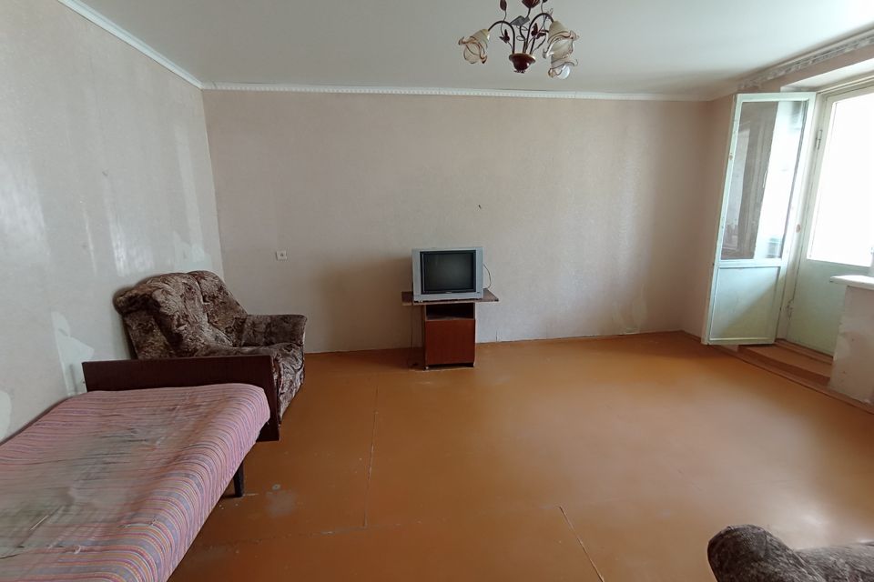 Продаётся 3-комнатная квартира, 70.5 м²