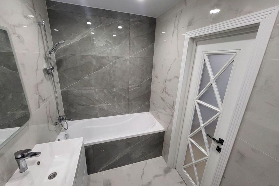Продаётся 1-комнатная квартира, 37 м²