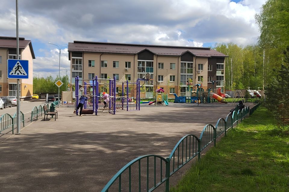 Продаётся 3-комнатная квартира, 65.7 м²