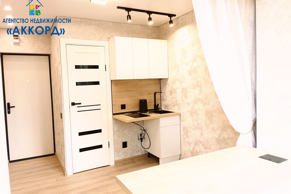 Продаётся комната в 4-комн. квартире, 15.5 м²