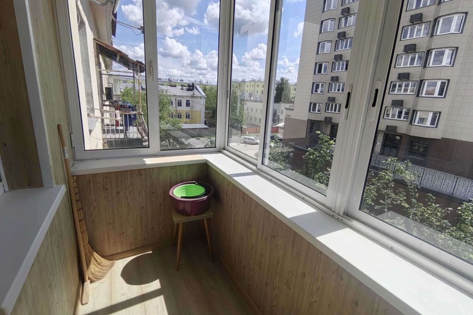 Продаётся комната в 3-комн. квартире, 20 м²