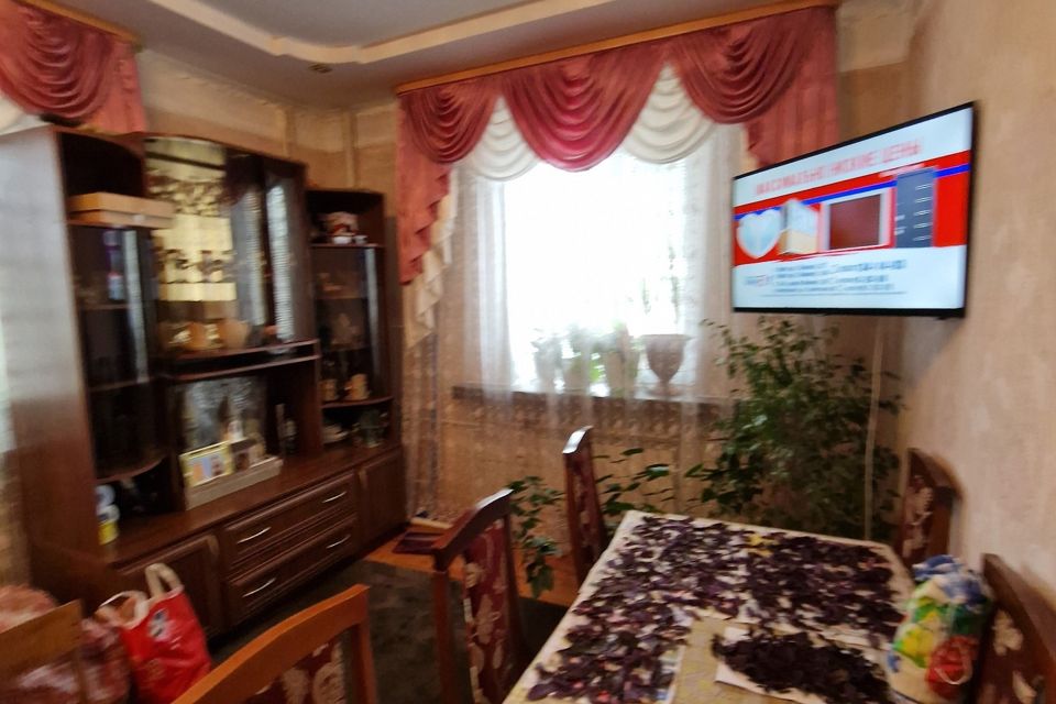 Продаётся 3-комнатная квартира, 67.5 м²