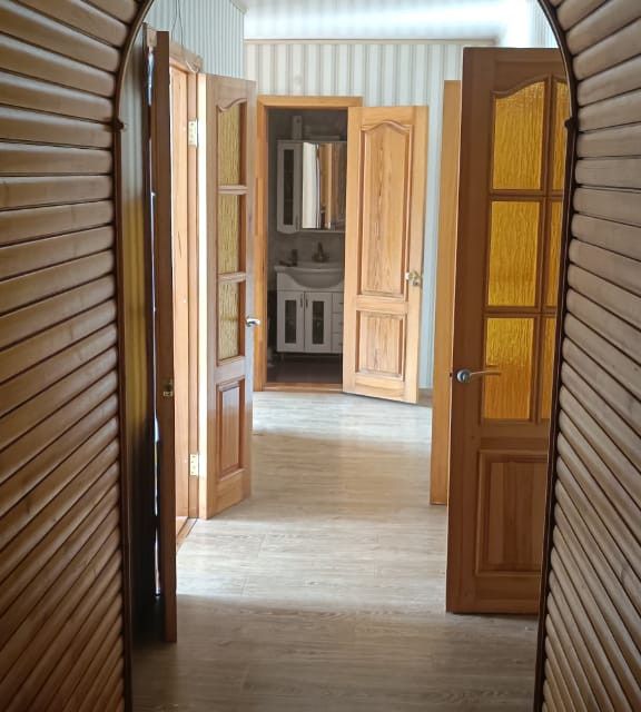 Продаётся 4-комнатная квартира, 101.8 м²