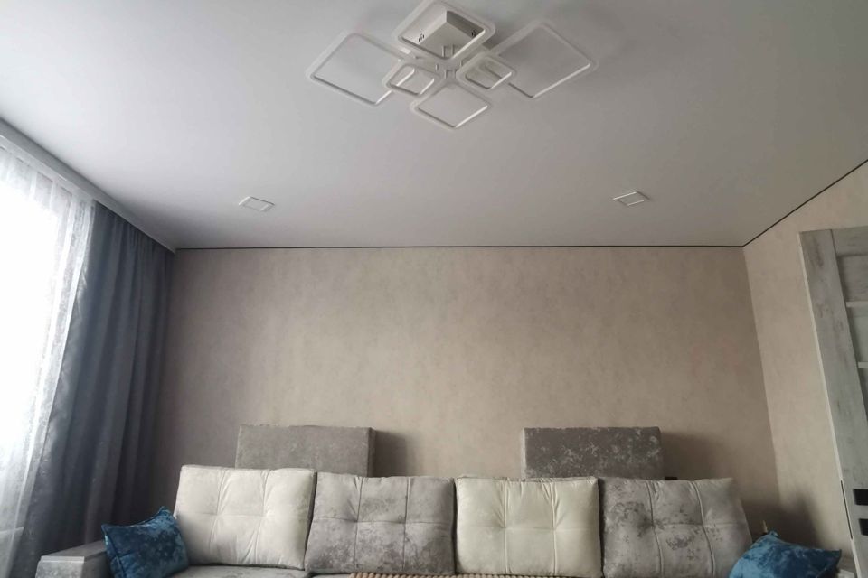 Продаётся 3-комнатная квартира, 62.3 м²