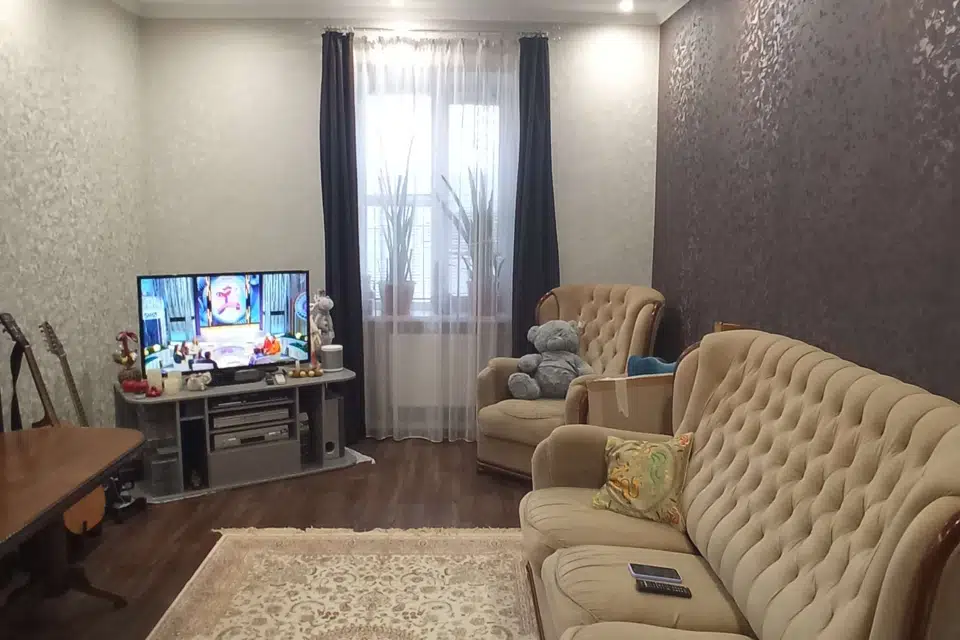 Продаётся 3-комнатная квартира, 80 м²