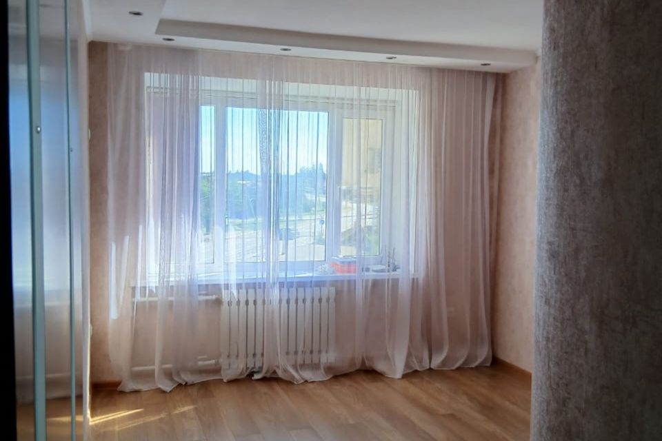 Продаётся 3-комнатная квартира, 70.5 м²