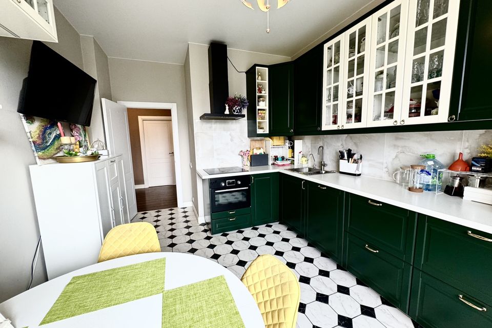 Продаётся 3-комнатная квартира, 85 м²
