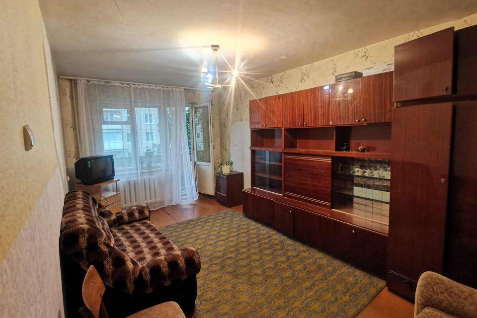 Продаётся 3-комнатная квартира, 60.4 м²