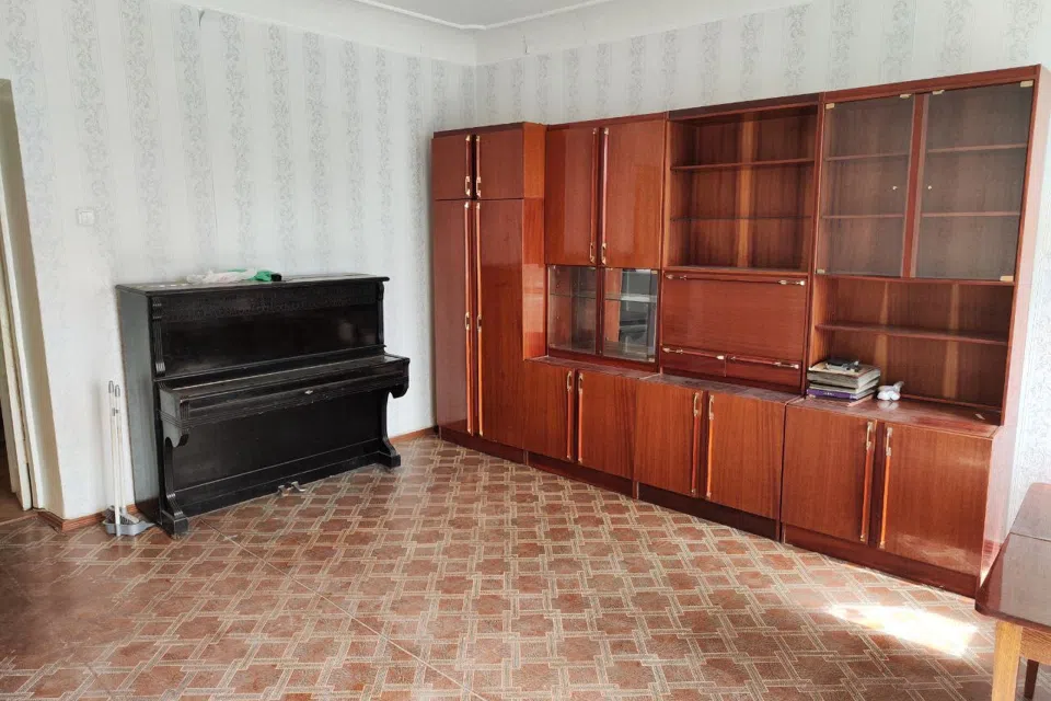 Продаётся 3-комнатная квартира, 77 м²