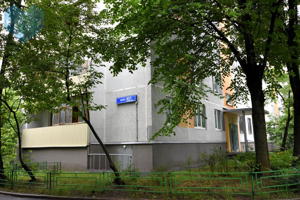 Продаётся 3-комнатная квартира, 50.5 м²