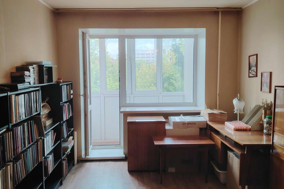 Продаётся 3-комнатная квартира, 61.4 м²
