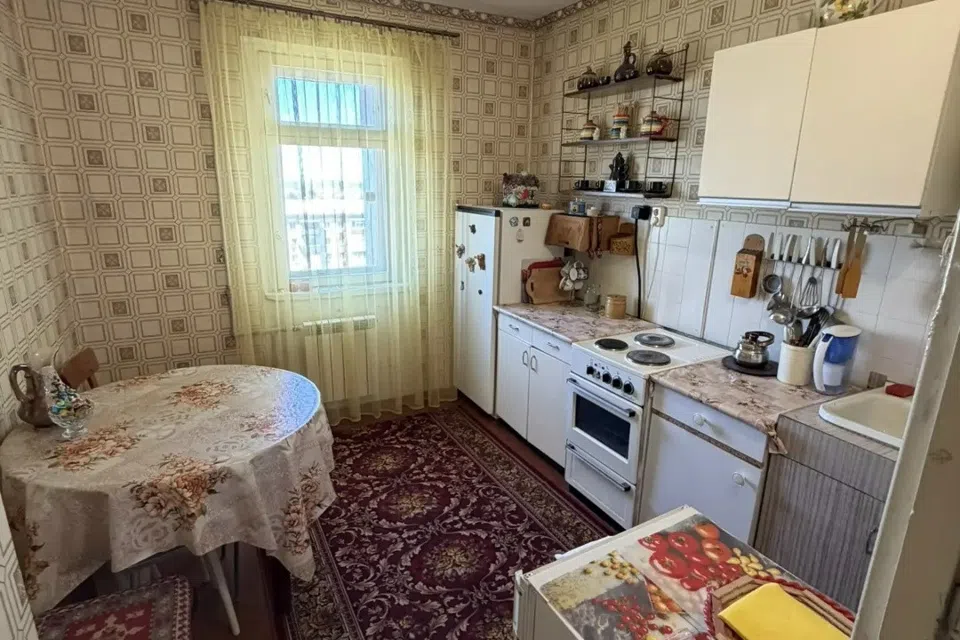 Продаётся 3-комнатная квартира, 70 м²