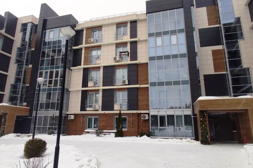 Продаётся 2-комнатная квартира, 68.7 м²