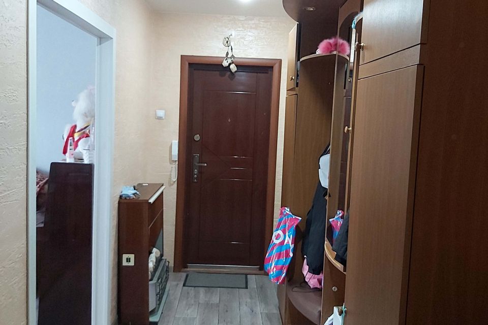 Продаётся 4-комнатная квартира, 80.4 м²