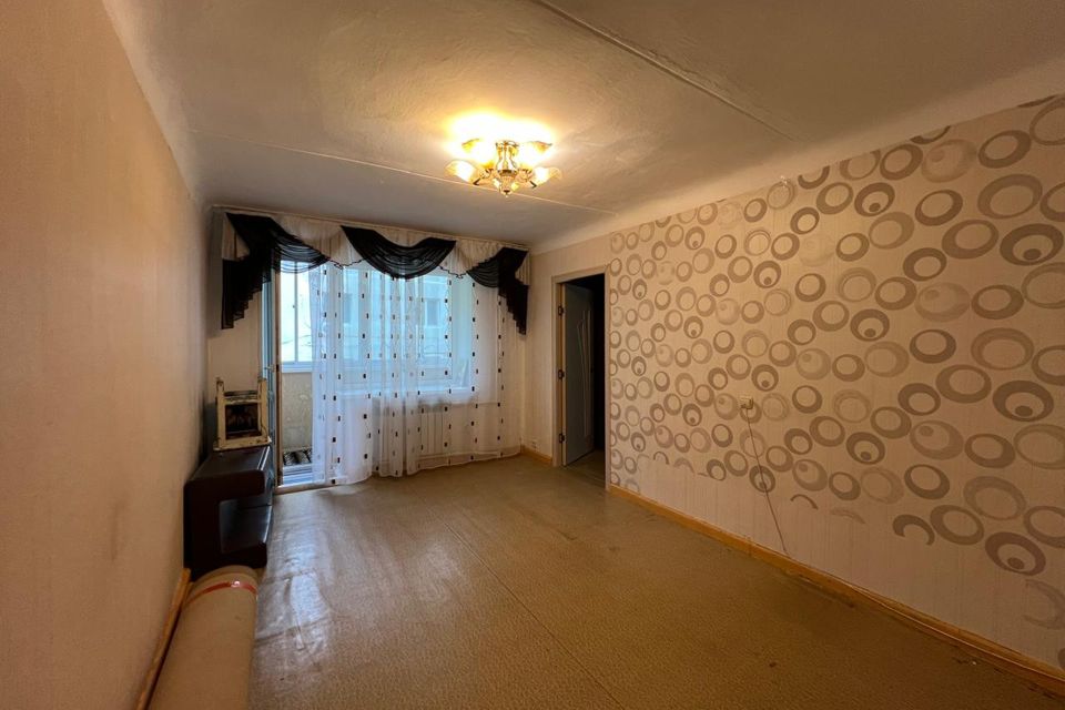 Продаётся 3-комнатная квартира, 51.6 м²