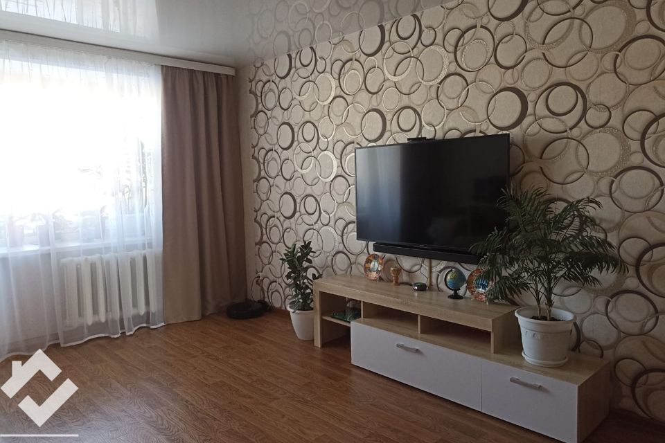Продаётся 3-комнатная квартира, 60.3 м²