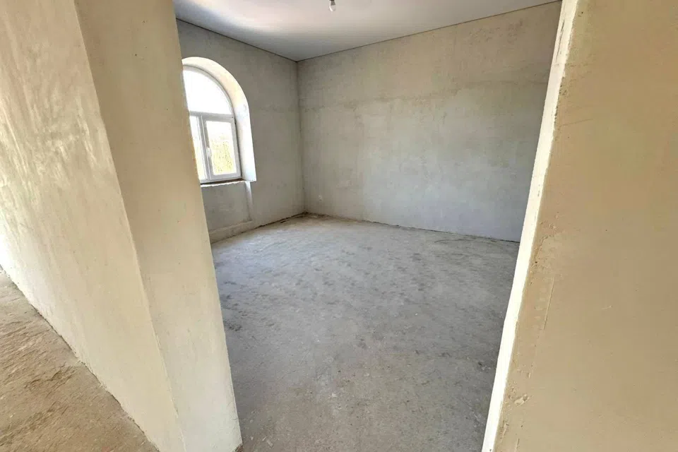Продаётся 2-этажный дом, 270 м²