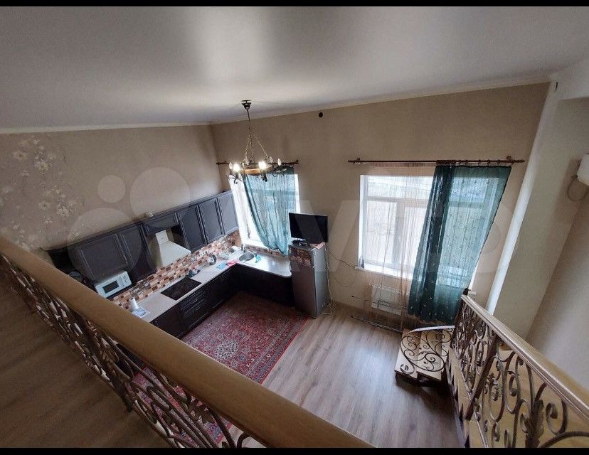 Сдаётся 1-комнатная квартира, 55 м²