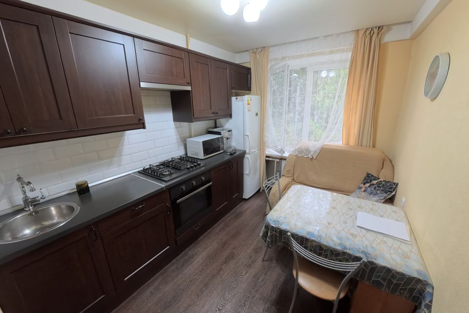 Продаётся 1-комнатная квартира, 30.8 м²