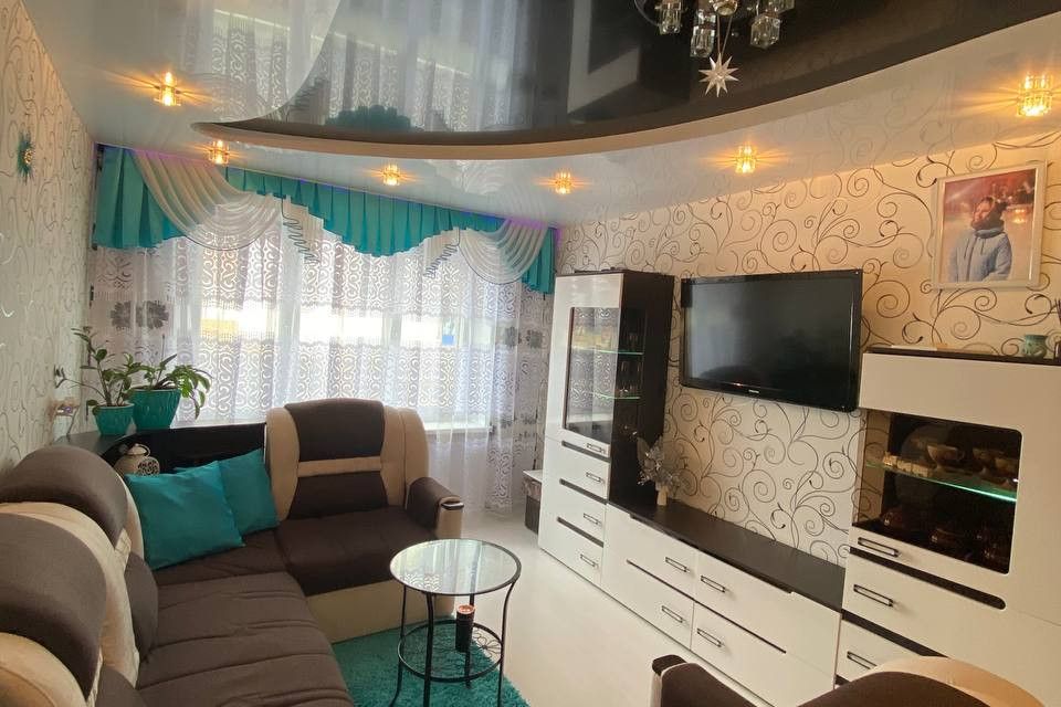 Продаётся 3-комнатная квартира, 57.7 м²