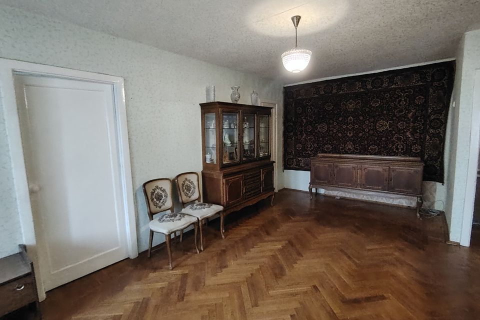 Продаётся 2-комнатная квартира, 43.7 м²