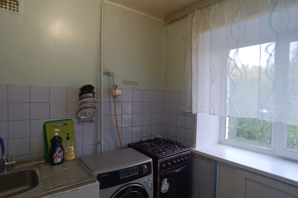Продаётся 3-комнатная квартира, 56 м²