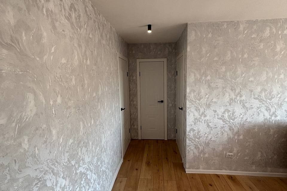 Продаётся 4-комнатная квартира, 66.9 м²